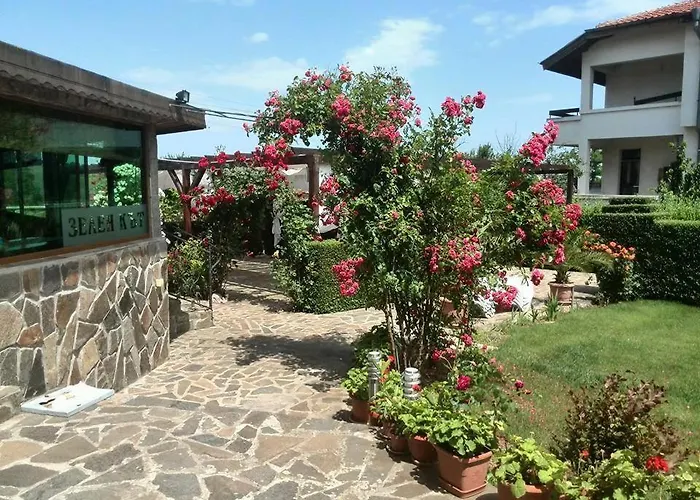 Хотел Bon Relax Ravadinovo