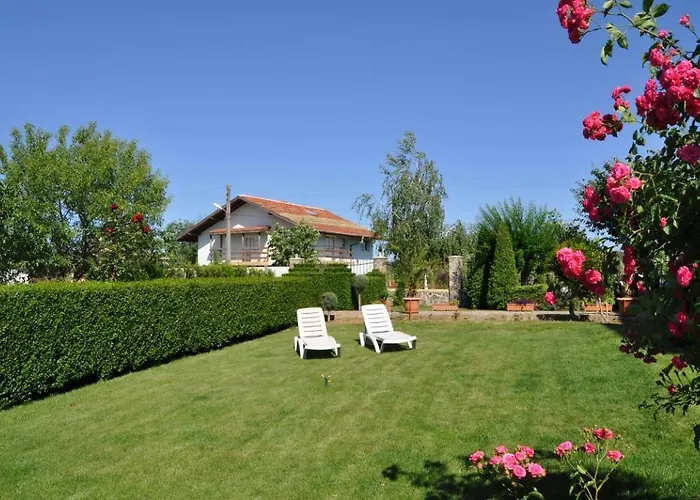 Хотел Bon Relax Ravadinovo