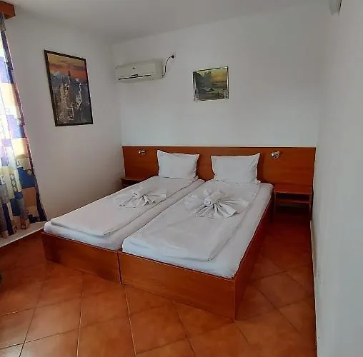 Хотел Bon Relax